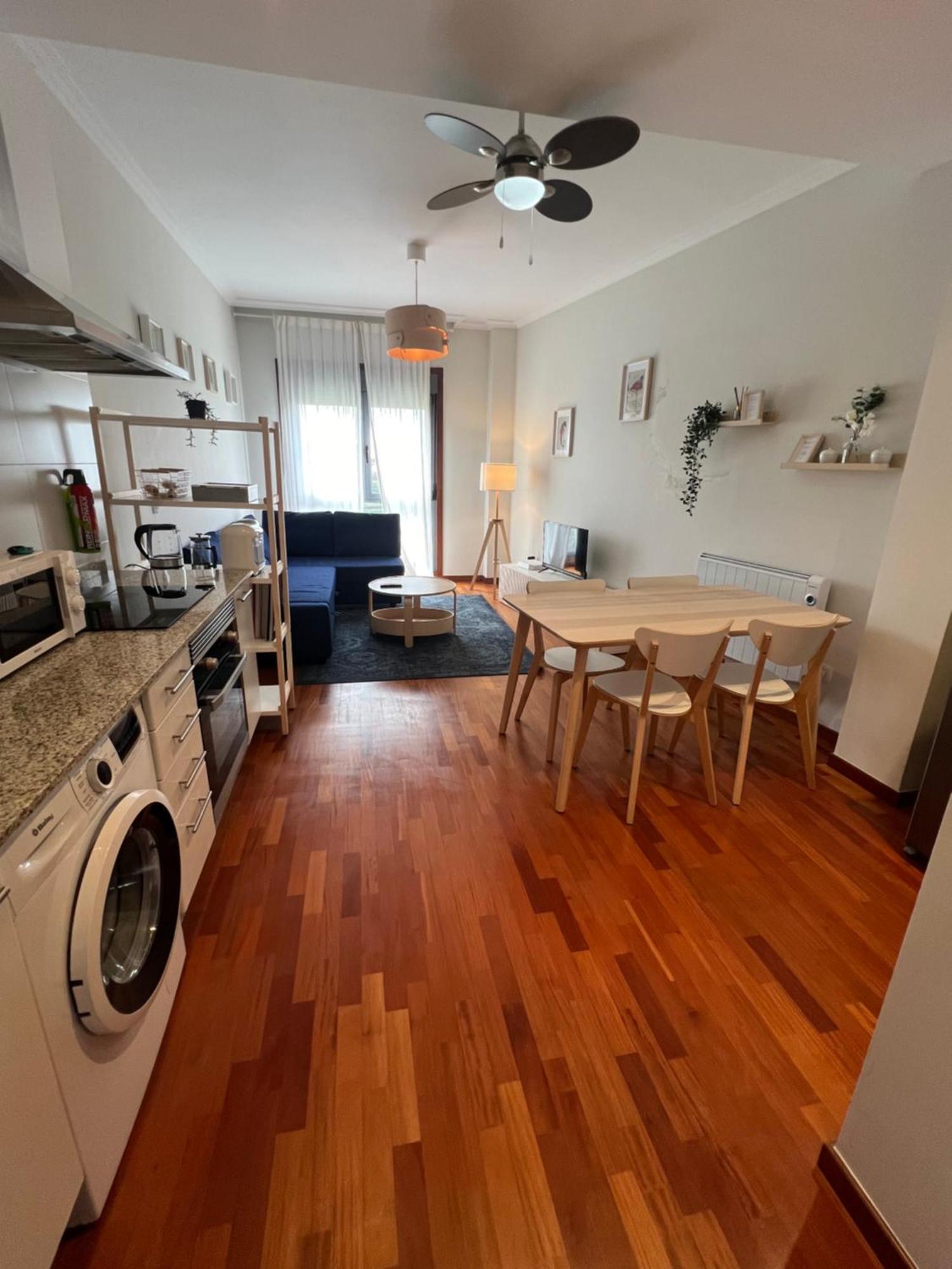 Apartamento A Estrenar ,Con Vistas Al Mar Y Aparcamiento Gratis En El Casco Viejo-Centro-Zona Portuaria Vigo Exterior foto